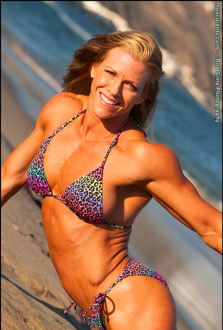 Mature Fitness Girl Photos