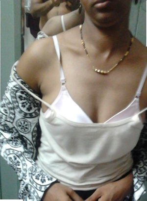 Fuck My Indian GF offers a free picture gallery with Indian Babe in boy-girl action