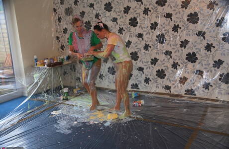 TAC Amateurs offers a xxx picture gallery with Molly Milf in lesbian fantasy